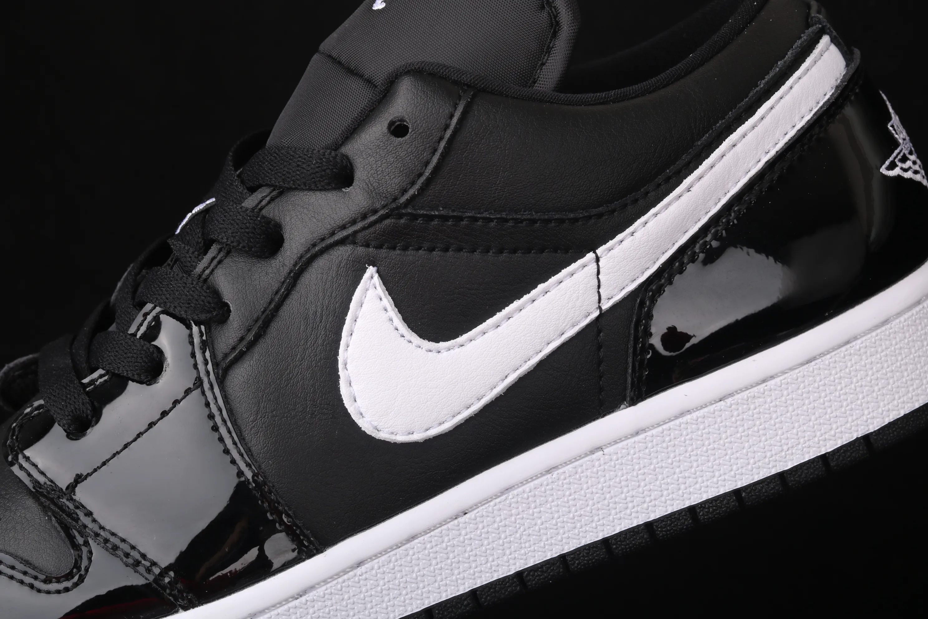 All categories Air Jordan Jordan series basketball shoes Air Jordan 1 Low Air Jordan 1 Low Black White AJ1 Joe 1 black and white small patent leather 553560-002